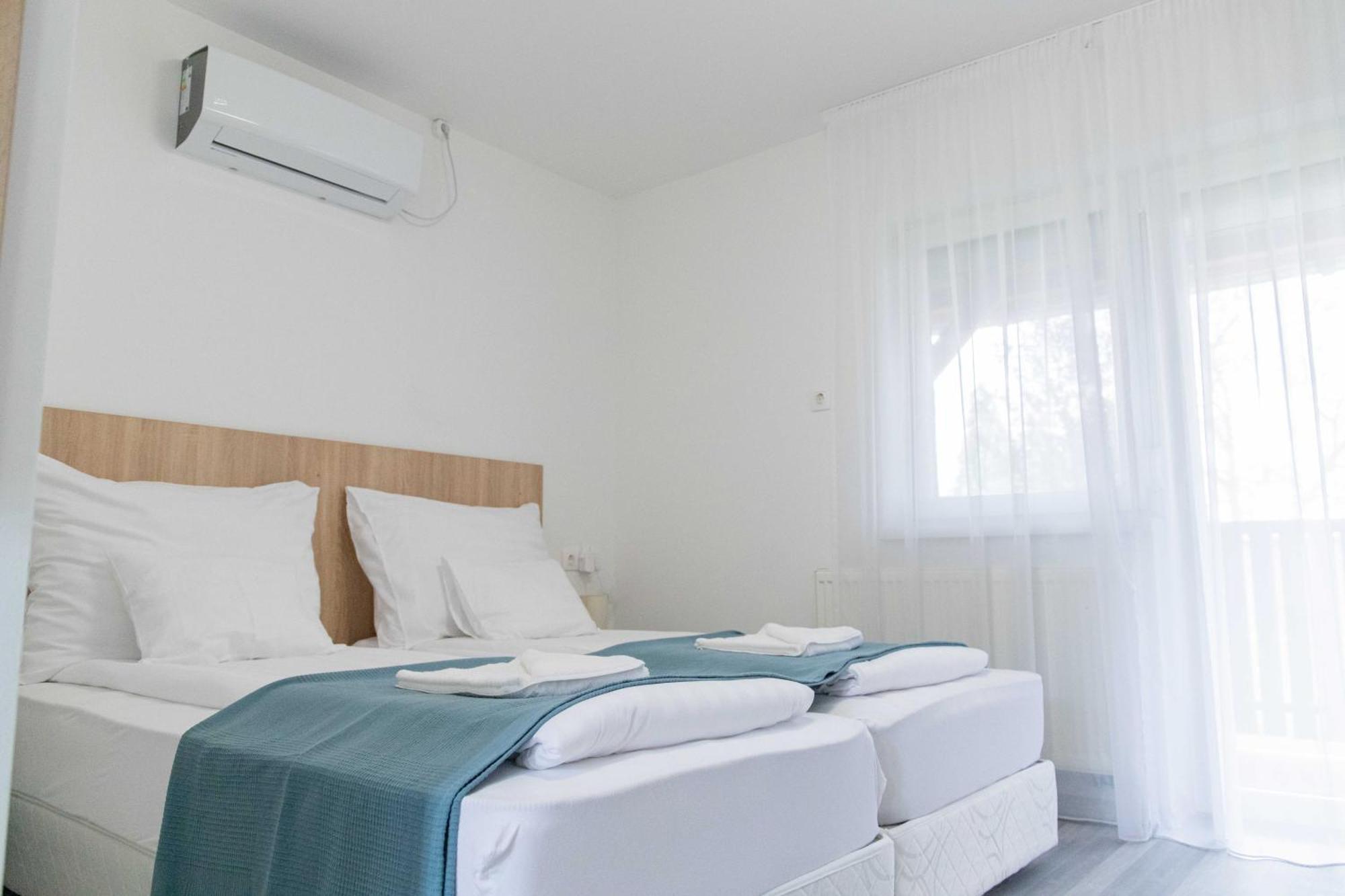 Farkas Villa Apartmanok Mórahalom Εξωτερικό φωτογραφία