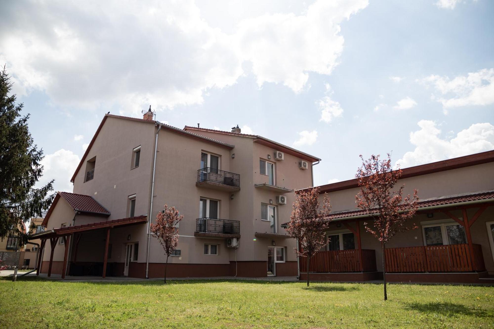 Farkas Villa Apartmanok Mórahalom Εξωτερικό φωτογραφία