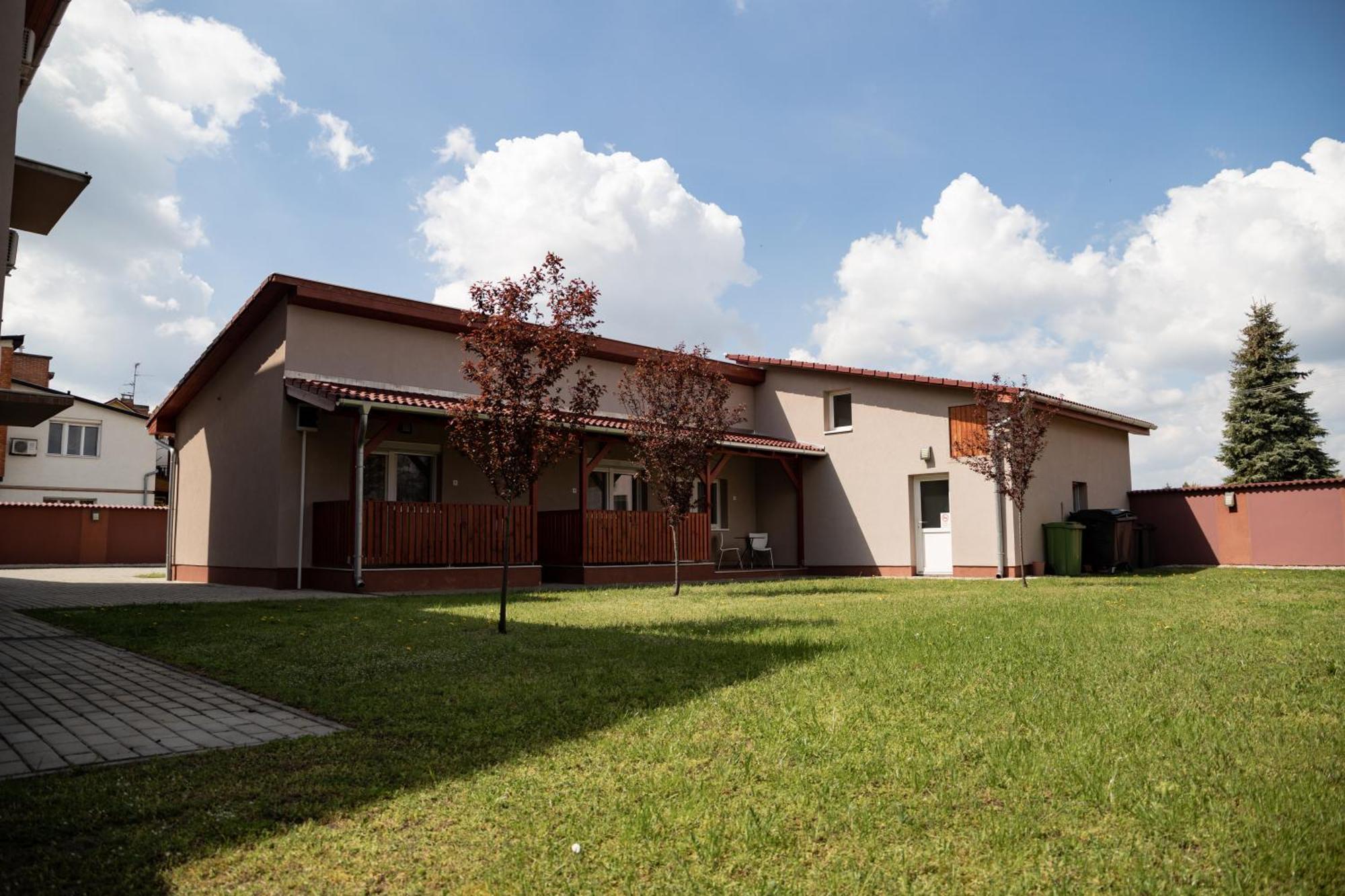 Farkas Villa Apartmanok Mórahalom Εξωτερικό φωτογραφία